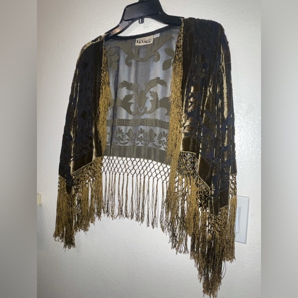 One size top - Picture 4 of 11